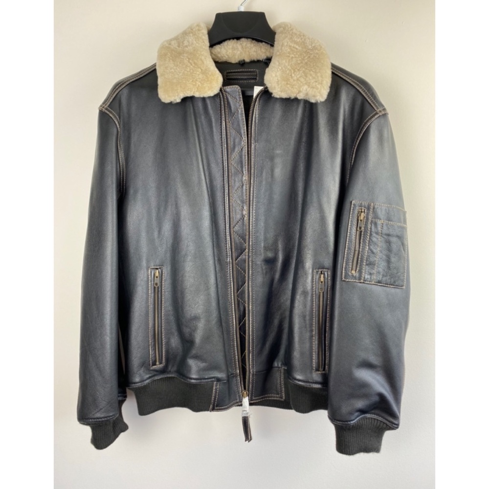 NWT ROUNDTREE & YORKE Bomber W/ Shearling Collar